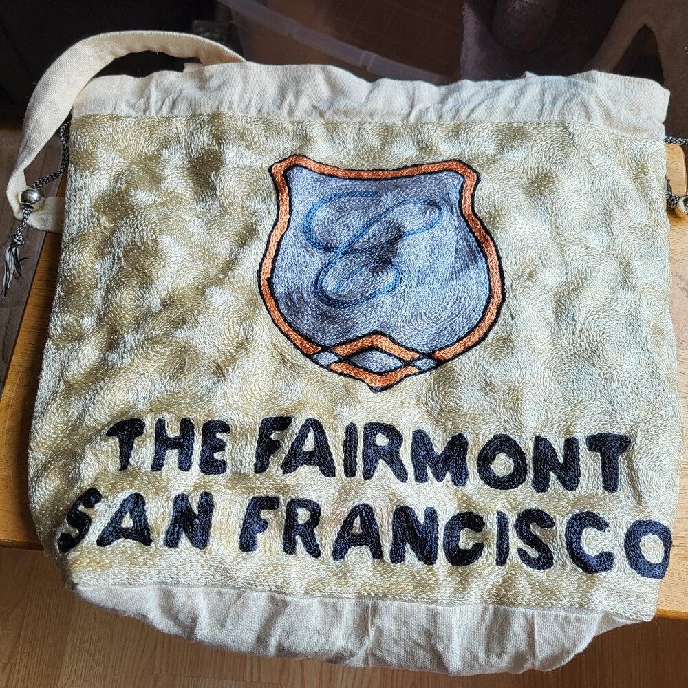 Hotel Fairmont San Francisco Tote Bag. Cream. Canvas GUC SEE PICTURES RARE
